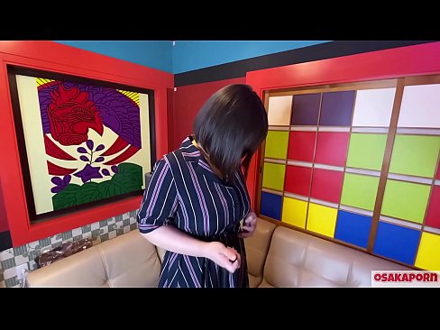 ❤️ Japanesch Cutie mat groussen Titten masturbéiert mat Sexspillsaachen an huet en Orgasmus. Si schwätzt an engem Interview iwwer hir fucking Erfahrung. Riesen Titten an haare Muschi krauchen haart. Osakaporn ❤ Fucking Video  op lb.nudexxx.ru ❤