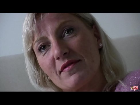 ❤️ D'Mamm, déi mir all gefuckt hunn ... Dame, behuelen Iech! ❤ Fucking Video  op lb.nudexxx.ru ❤